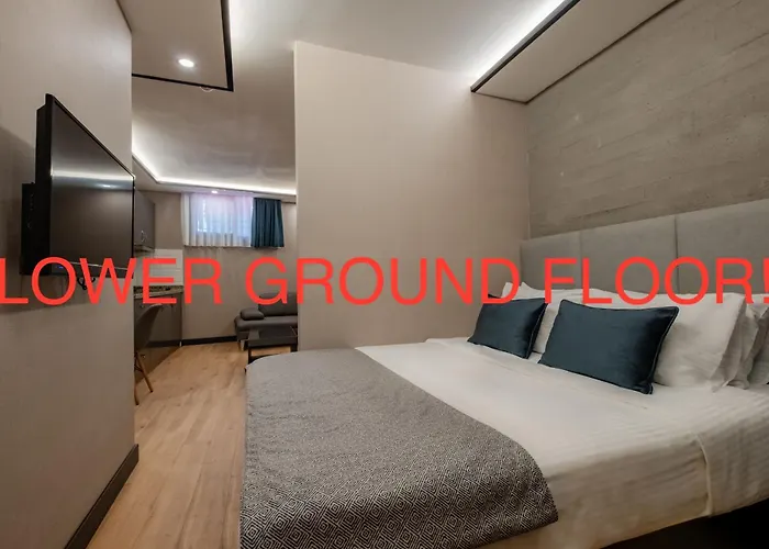 酒店 The Row Taksim 5*