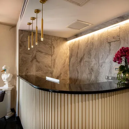 The Row Taksim Hotel *