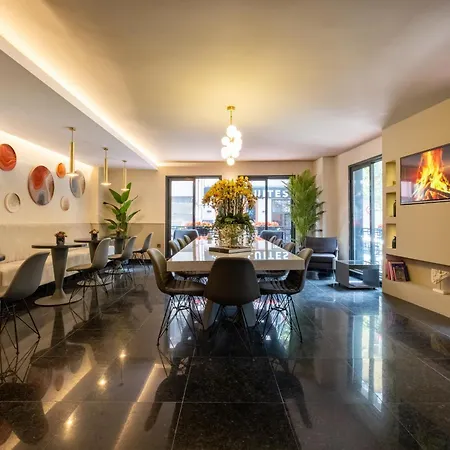 The Row Taksim Istanboel