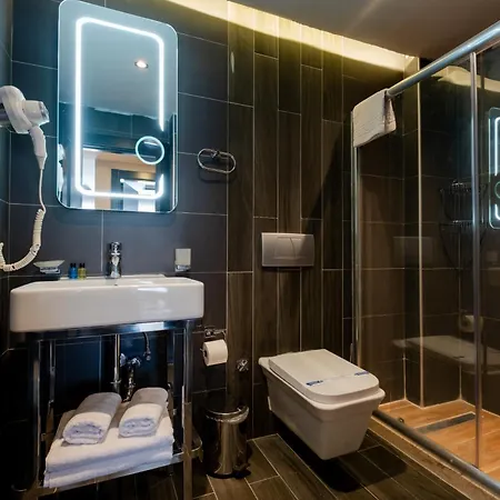 The Row Taksim Hotel *