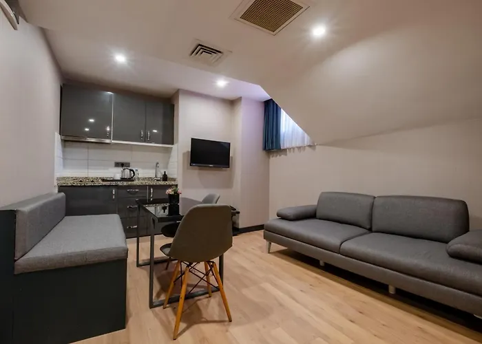 מלון The Row Taksim 5*