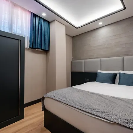 Hotel The Row Taksim *