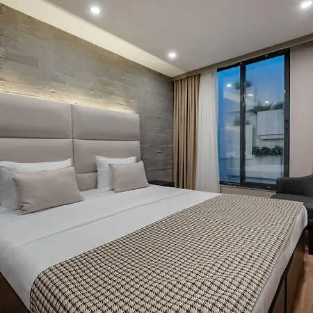 The Row Taksim Hotel