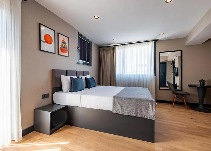 호텔 The Row Taksim 5*